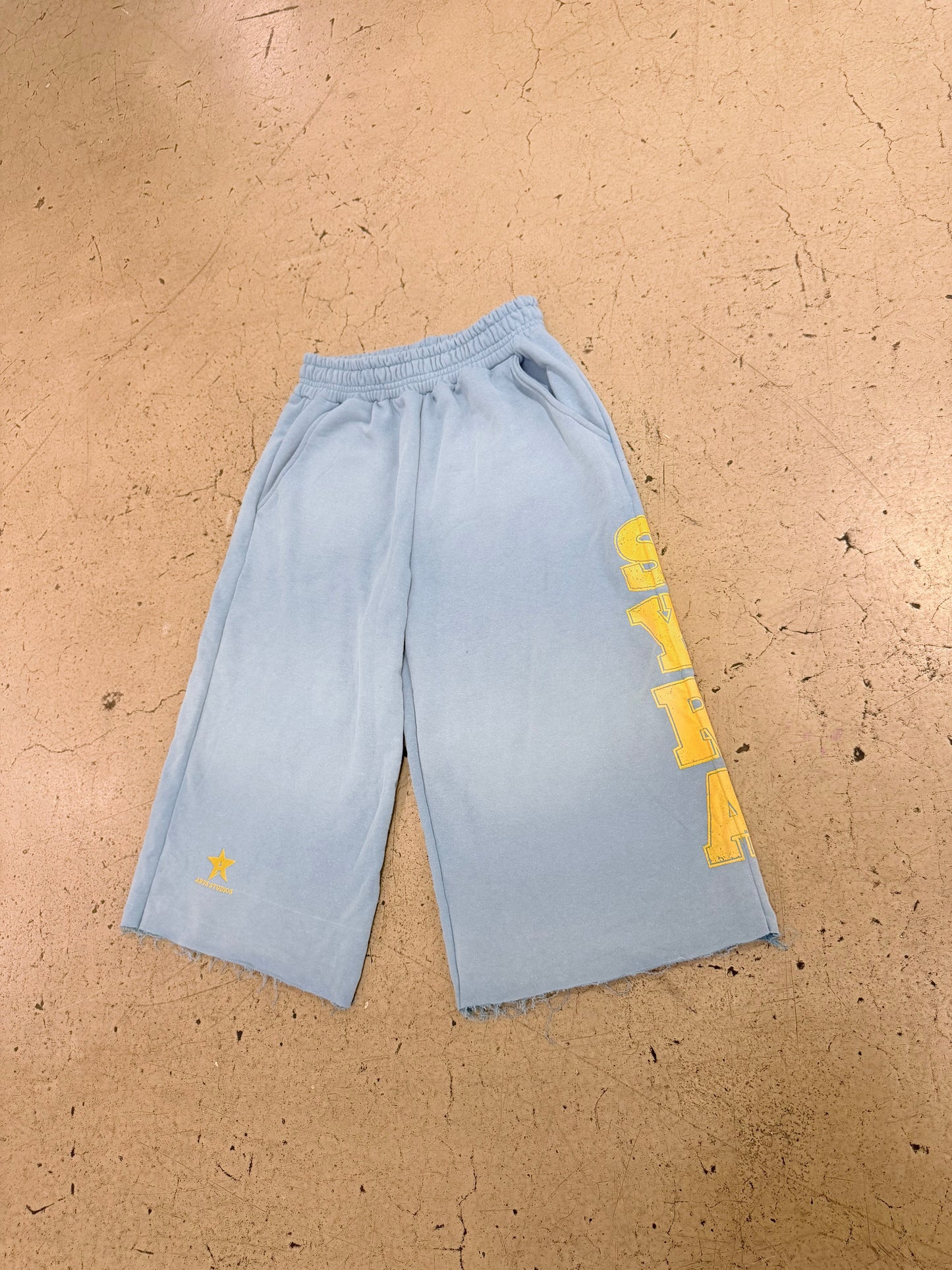 SYRA 3/4 Baggy Shorts