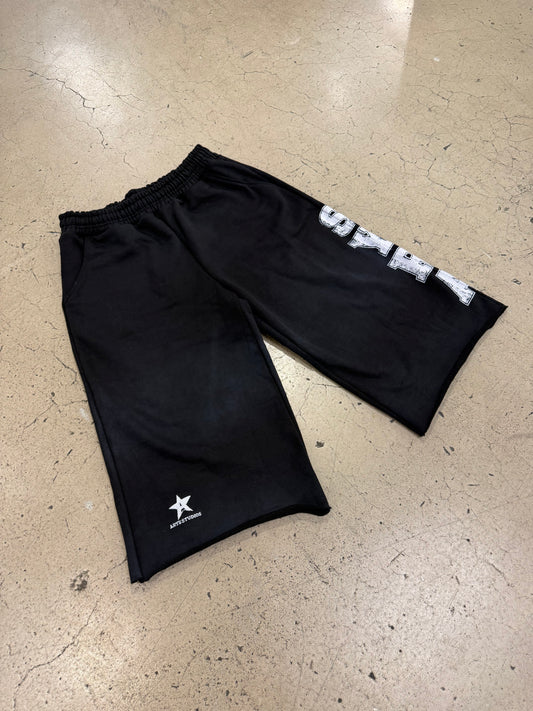 SYRA 3/4 Baggy Shorts