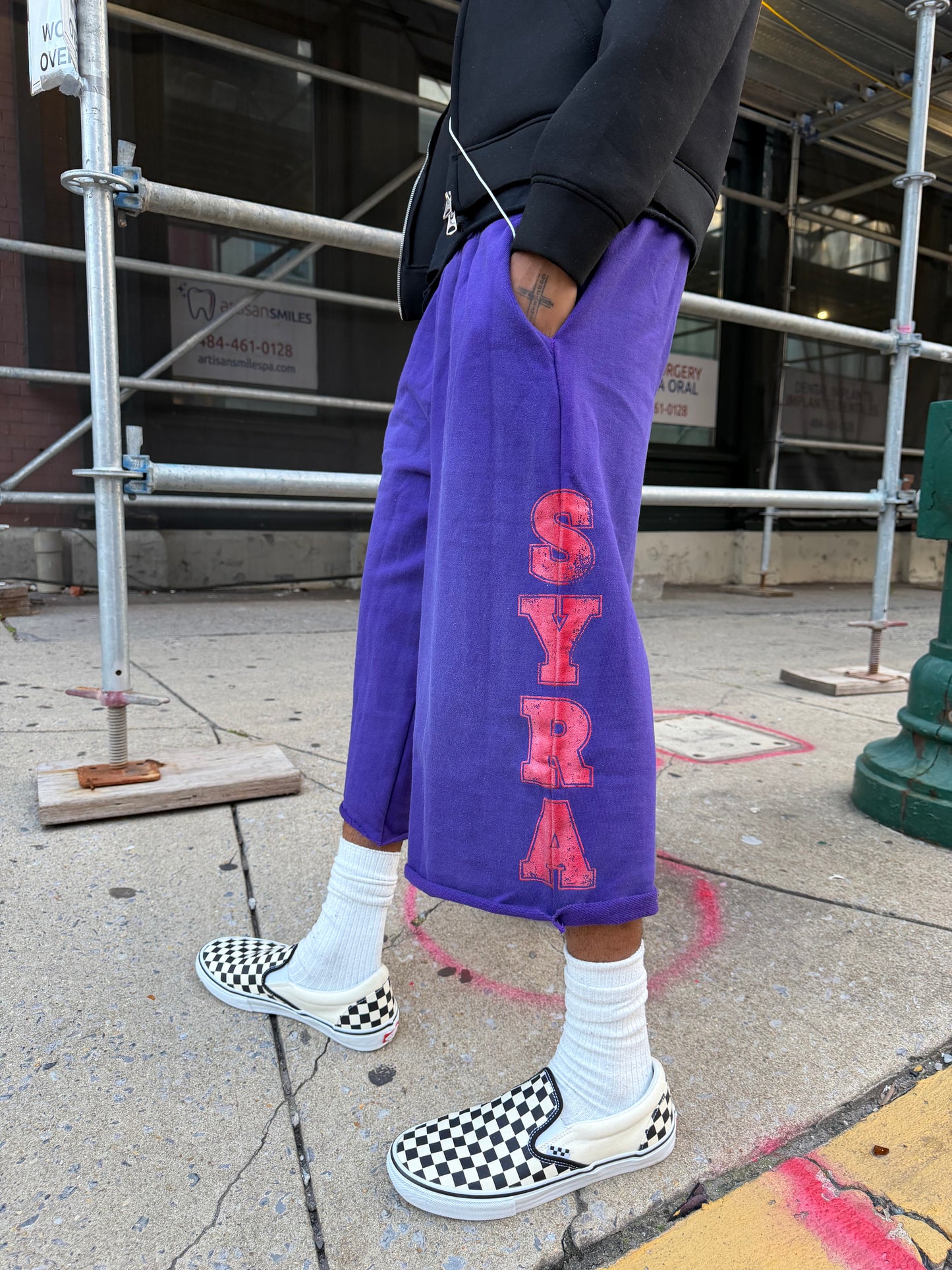 SYRA 3/4 Baggy Shorts